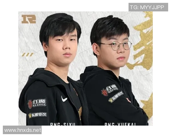 王者荣耀热议FPX战队灵活性引发的战术争议与分析