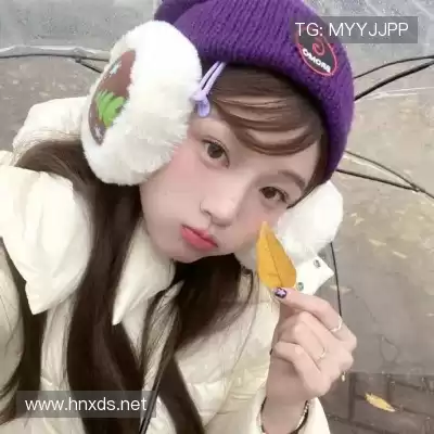 何凡菁